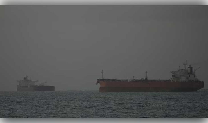 ପେମେଣ୍ଟ ସମସ୍ୟା ଯୋଗୁଁ ଚୀନ୍‌କୁ ମୁହାଁଇଲା କି ଇରାନୀ ତୈଳ ଜାହାଜ? କେନ୍ଦ୍ର ସରକାର ଦେଲେ ସ୍ପଷ୍ଟୀକରଣ