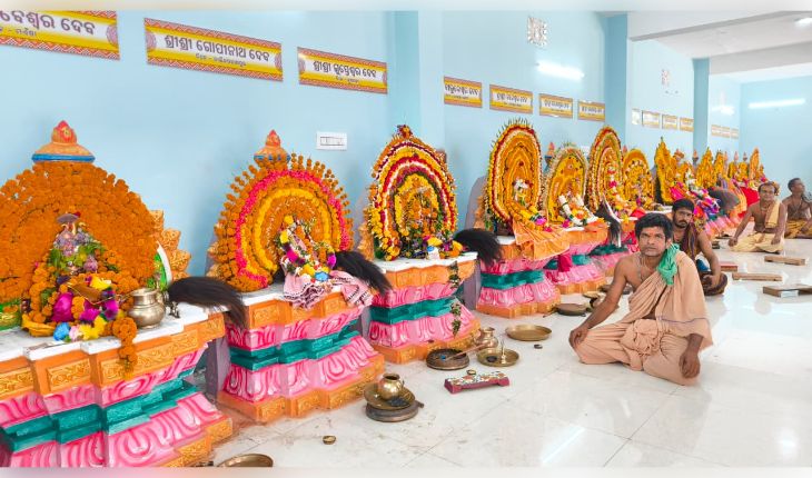 ପୁରୀ କୃଷ୍ଣପ୍ରସାଦରେ ଦ୍ଵିତୀୟ ବାଲିଯାତ୍ରା: ସାଂସ୍କୃତିକ କାର୍ଯ୍ୟକ୍ରମ ଓ ପାଇକ ଆଖଡାରେ ଦର୍ଶକ ବିଭୋର