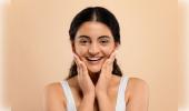 ବିନା ମେକଅପ୍‌ରେ ଚମକିବ ଚେହେରା, ଫଲୋ କରନ୍ତୁ ଡର୍ମାଟୋଲୋଜିଷ୍ଟଙ୍କ ଏହି ସହଜ ଟିପ୍ସ