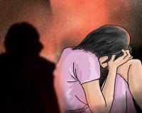 ମାଲକାନଗିରିରେ ଲଜ୍ଜା: ୩ ଛାତ୍ରୀଙ୍କୁ ଦୁଷ୍କର୍ମ ଅଭିଯୋଗ, ଅଭିଯୁକ୍ତ ଫେରାର...