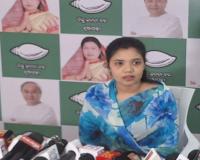 ପ୍ରଭାତୀଙ୍କୁ କଡ଼ା ଜବାବ୍ ଦେଲେ ବର୍ଷା ସିଂ ବରିହା; 'ଭଣଜା, ଭାଣିଜୀଙ୍କୁ ଅସମ୍ମାନ କରୁଥିବା ଏପରି ମାମୁଁ ମାଇଁ କାହାକୁ ନ ମିଳୁ'