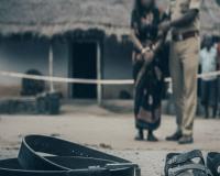 ତ୍ରିକୋଣୀୟ ପ୍ରେମର କରୁଣ ପରିଣତି; ସ୍ୱାମୀଙ୍କୁ ବେଲ୍ଟରେ ତଣ୍ଟି ଚିପି ହତ୍ୟା କଲା ସ୍ତ୍ରୀ !