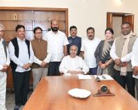 ନବୀନ ନିବାସରେ ୯ ବିଜେଡି ବିଧାୟକ; ଲୋକଙ୍କ ସମସ୍ୟାର ସମାଧାନ ଲାଗି ନବୀନଙ୍କ ପରାମର୍ଶ