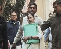 ED Vs Mamata: I-PAC ମୁଖ୍ୟଙ୍କ ଘରେ ଚଢ଼ଉ ବେଳେ ପହଞ୍ଚିଲେ ମୁଖ୍ୟମନ୍ତ୍ରୀ, କୋଲକାତାରେ ହାଇଡ୍ରାମା ରାଜନୀତି