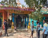 ବାଲୁଗାଁରେ ଲୁଟେରାଙ୍କ ଆତଙ୍କ, ଗୋଟିଏ ରାତିରେ ୮ ମନ୍ଦିରରୁ ଲକ୍ଷାଧିକ ଟଙ୍କାର ସୁନାଗହଣା ଚୋରି