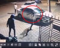 ରାଜଧାନୀ ଉପକଣ୍ଠ ପାତ୍ରପଡ଼ା, ଭଗବାନପୁରରେ ବୁଲିଲା ଖଣ୍ଡା: ସିସିଟିଭିରେ କଏଦ ହେଲା ଆକ୍ରମଣ ବେଳର ଦୃଶ୍ୟ