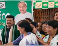 ଧାନରେ କଟନୀ ଛଟନୀ ଓ ଚାଷୀଙ୍କୁ ଶୋଷଣ ପ୍ରତିବାଦରେ ଆସନ୍ତା ୧୬ରେ ବିଶାଳ ଚାଷୀ ଆନ୍ଦୋଳନ ଡାକରା ଦେଲା ବିଜେଡି