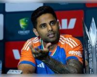 ଇଣ୍ଡିଆ-ପାକିସ୍ତାନ ମ୍ୟାଚ୍: ହାତ ମିଳାଇବା ନେଇ ସସ୍‌ପେନ୍ସ ରଖିଲେ ସୂର୍ଯ୍ୟକୁମାର, କହିଲେ- '୨୪ ଘଣ୍ଟା ଅପେକ୍ଷା କରନ୍ତୁ'