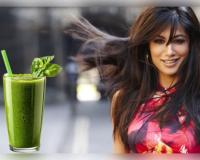 ୫୦ ବର୍ଷରେ ବି ୨୫ ପରି ଦିଶୁଛନ୍ତି ଚିତ୍ରାଙ୍ଗଦା, ସୁନ୍ଦରତା ପାଇଁ ସକାଳେ ପିଅନ୍ତି ଏହି ‘ମ୍ୟାଜିକ୍ ଜୁସ୍’