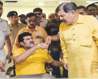 ଜେଲ୍‌ରେ ବିକ୍ରମ ପଣ୍ଡାଙ୍କୁ ମାରିବାକୁ ଷଡ଼ଯନ୍ତ୍ର ! ପୁଲିସ, ଡାକ୍ତର ମିଳିତ ଭାବରେ ଚକ୍ରାନ୍ତ ଚଳାଇଥିବା ଅଭିଯୋଗ