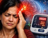 ମହିଳାମାନେ ସାବଧାନ! ମାଇଗ୍ରେନ୍ କେବଳ ମୁଣ୍ଡବିନ୍ଧା ନୁହେଁ, ବଢ଼ାଇପାରେ ହାଇ ବ୍ଲଡ୍‌ ପ୍ରେସର ବିପଦ