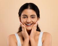 ବିନା ମେକଅପ୍‌ରେ ଚମକିବ ଚେହେରା, ଫଲୋ କରନ୍ତୁ ଡର୍ମାଟୋଲୋଜିଷ୍ଟଙ୍କ ଏହି ସହଜ ଟିପ୍ସ