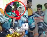 Viral Video: ଛେଳିର ଜନ୍ମଦିନ ପାଇଁ ଗାଁ ସାରା ବଣ୍ଟାହେଲା କାର୍ଡ, ଡିଜେ ତାଳରେ ନାଚିଲେ ଲୋକେ; ଦେଖନ୍ତୁ ଭିଡିଓ