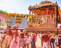 ଓଡ଼ିଶାରେ କାହିଁକି ପାଳନ କରାଯାଏ ଦୋଳ ପୂର୍ଣ୍ଣିମା? ଜାଣନ୍ତୁ ଏହାର ପୌରାଣିକ ଓ ସାମାଜିକ ମହତ୍ତ୍ୱ