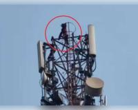 ମୋତିହାରୀରେ ହାଇ ଭୋଲଟେଜ୍ ଡ୍ରାମା: ଦେଢଶୁରଙ୍କୁ ଜେଲରୁ ବଞ୍ଚାଇବା ପାଇଁ ଟାୱାର ଉପରେ ଚଢ଼ିଗଲେ ମହିଳା, ଦେଲେ ଆତ୍ମହତ୍ୟା ଧମକ