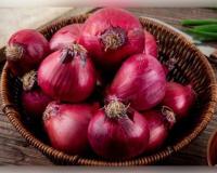 କଞ୍ଚା ପିଆଜ ଖାଇବାର ଚମତ୍କାର ଫାଇଦା: ଜାଣିଲେ ଆପଣ ବି ହେବେ ଆଶ୍ଚର୍ଯ୍ୟ