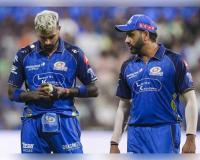 ଆଇପିଏଲ୍ ୨୦୨୬ରେ ମୁମ୍ବାଇ ଇଣ୍ଡିଆନ୍ସର ନୈରାଶ୍ୟଜନକ ପ୍ରଦର୍ଶନ: ରୋହିତଙ୍କ ଉଦାସ ମୁହଁ, ରାଗିଲେ ହାର୍ଦ୍ଦିକ ଓ ହତାଶ ବୁମରା