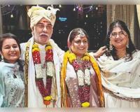 ୫୭ ବର୍ଷ ବୟସରେ ପୁଣିଥରେ ବିବାହ ବନ୍ଧନରେ ବାନ୍ଧିହେଲେ 'ଖିଚଡ଼ି' ଫେମ୍ ଅଭିନେତା ଜେଡି ମଜିଠିୟା