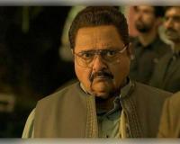 ଛାଡ଼ପତ୍ର ପରେ ଝିଅକୁ ଧୁମଧାମରେ ସ୍ୱାଗତ କଲେ ବାପା; ପ୍ରଶଂସା କରି 'ସାଲ୍ୟୁଟ୍' କଲେ ଅଭିନେତା ରାକେଶ ବେଦୀ