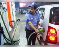 ଥରକେ ୫୦ ଲିଟରରୁ ଅଧିକ ପେଟ୍ରୋଲ ବିକ୍ରି ଉପରେ କଟକଣା, ପେଟ୍ରୋଲ ପମ୍ପଗୁଡ଼ିକୁ ନୋଟିସ୍ ଜାରି