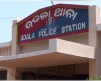 ଯୁବତୀଙ୍କୁ ଅସଦାଚରଣ ଅଭିଯୋଗରେ ଗଛରେ ବାନ୍ଧି ଯୁବକଙ୍କୁ ନିସ୍ତୁକ ପିଟିଲେ ଗ୍ରାମବାସୀ
