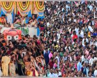 ମହାପ୍ରଭୁଙ୍କ ସ୍ନାନଯାତ୍ରା ପାଇଁ ଜନସମୁଦ୍ର ଶ୍ରୀକ୍ଷେତ୍ରଧାମ; ଭକ୍ତଙ୍କ ହରିବୋଲ, ହୁଳହୁଳିରେ କମ୍ପୁଛି ବଡଦାଣ୍ଡ 