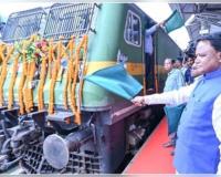 'ସୋମନାଥ ସ୍ୱାଭିମାନ ଯାତ୍ରା ୨୦୨୬'ର ଶୁଭାରମ୍ଭ, ଗୁଜରାଟ ଅଭିମୁଖେ ବାହାରିଲେ ୧୧୦୦ରୁ ଊର୍ଦ୍ଧ୍ୱ ଶ୍ରଦ୍ଧାଳୁ 