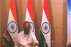 ୧୦ ଦିନ ପାଇଁ  ଟିକା ଦେବାକୁ ଦାବି କଲେ ମୁଖ୍ଯମନ୍ତ୍ରୀ ନବୀନ ପଟ୍ଟନାୟକ