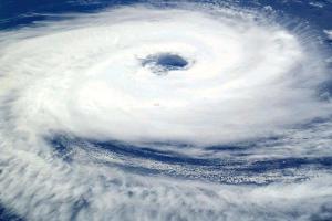 ମାଡ଼ି ଆସୁଛି ବାତ୍ୟା ‘ୟଶ୍’: ଓପକୂଳ ଓଡ଼ିଶାର ବିଭିନ୍ନ ସ୍ଥାନରେ ବର୍ଷା ଆରମ୍ଭ, ୬ ଘଣ୍ଟା ହେଲା ଘଣ୍ଟାପ୍ରତି ୪ କିମି ବେଗରେ ଆଗକୁ ବଢ଼ୁଛି ବାତ୍ୟା ‘ୟଶ୍’