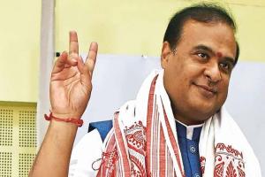 ଆସାମ ମୁଖ୍ୟମନ୍ତ୍ରୀ ଭାବେ ଶପଥ ନେଲେ ହିମନ୍ତ ବିଶ୍ୱଶର୍ମା