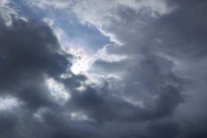 ସକ୍ରିୟ ହେଲା ମୌସୁମୀ ବାୟୁ: ୨୭ରୁ ଜୁନ୍ ୩ ମଧ୍ୟରେ କେରଳରେ ପହଞ୍ଚିବ ଦକ୍ଷିଣ ପଶ୍ଚିମ ମୌସୁମୀ ବାୟୁ