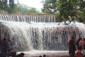 ସମ୍ପର୍କକୁ ମଜବୁତ କରୁଥିବା ଝରଣା