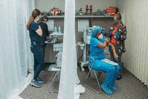 ଟିକା ନ ନେବାରୁ ଦେଢ଼ଶହ କର୍ମଚାରୀଙ୍କୁ ଛଟେଇ