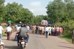 ଲୁହାପଥର ବୋଝେଇ ଟ୍ରକ ଧକ୍କାରେ ମହିଳାଙ୍କ ମୃତ୍ୟୁ