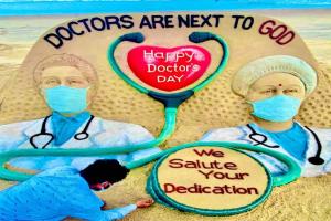 ଆଜି ଜାତୀୟ ଡାକ୍ତର ଦିବସ: କରୋନା ଯୋଦ୍ଧାଙ୍କ ପାଇଁ ଦିନଟିଏ