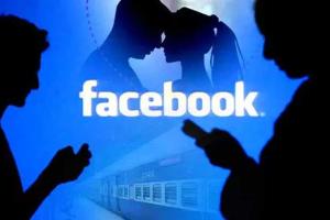 ଫେସବୁକର ଅଜଣା ଯୁବତୀଙ୍କ ପ୍ରେମରେ ଅନ୍ଧ ହୋଇ ନିଜ ସ୍ତ୍ରୀ ଓ ଝିଅକୁ ଛାଡି ଫେରାର ହେଲେ ସ୍ୱାମୀ