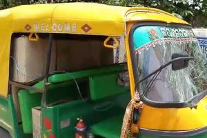 ଟ୍ରାଫିକ୍‌ ଚେକିଂ ବେଳେ ହାବିଲଦାରଙ୍କ ମୁଣ୍ଡ ଉପରେ ଅଟୋ ଚଢ଼ାଇ ଦେଲା ମଦ୍ୟପ ଚାଳକ