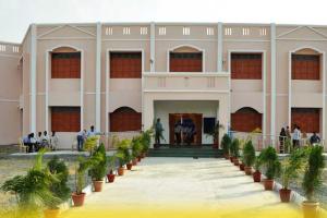 ଆଦର୍ଶ ବିଦ୍ୟାଳୟର ଉତ୍କର୍ଷ କେନ୍ଦ୍ର ଭିତ୍ତିପ୍ରସ୍ତର ସ୍ଥାପନ କଲେ ମୁଖ୍ୟମନ୍ତ୍ରୀ ନବୀନ ପଟ୍ଟନାୟକ