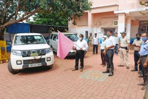 ପିପିଲି ଉପନିର୍ବାଚନ: ବୟସ୍କ, ଦିବ୍ୟାଙ୍ଗ ଓ କୋଭିଡ ଆକ୍ରାନ୍ତ ଭୋଟରଙ୍କ ପାଇଁ ପୋଷ୍ଟାଲ ବାଲାଟ ଗାଡିର ହେଲା ଶୁଭାରମ୍ଭ