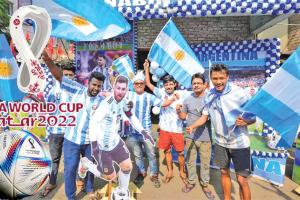 ଫିଫା ବିଶ୍ୱକପ୍‍ ଦେଖିବାକୁ କତାରରେ କୋଲକାତାର ୯,୦୦୦ ଫୁଟବଲ ସମର୍ଥକ