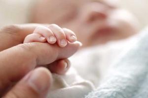 କେନ୍ଦୁଝର ଜିଲ୍ଲା ମୁଖ୍ୟ ଚିକିତ୍ସାଳୟ ନିକଟରୁ ନବଜାତ ଶିଶୁପୁତ୍ର ଉଧାର