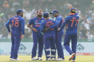 ଭାରତୀୟ ବୋଲରଙ୍କ ଆଗରେ ଭୁଷୁଡିଲା ନ୍ୟୁଜିଲାଣ୍ଡର ବ୍ୟାଟିଂଲାଇନ୍‌, ମାତ୍ର ୧୦୮ରେ ଅଲ୍‌ଆଉଟ