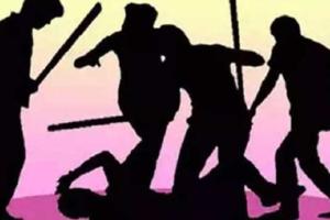 ମୋବାଇଲ ଛଡ଼ାଇବା ଘଟଣାକୁ ନେଇ ଯାଜପୁର ରୋଡ ସୋଲେଇ ଗାଁରେ ଗୋଷ୍ଠୀ ସଂଘର୍ଷ; ଜଣେ ମୃତ, ୯ ଅଟକ