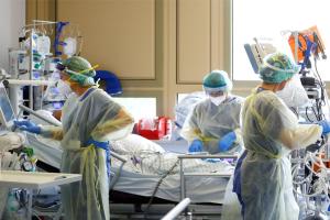 ଦେଶରେ ଗତ ୨୪ ଘଣ୍ଟାରେ ଚିହ୍ନଟ ହେଲେ ୧୦ ହଜାରରୁ ଉର୍ଦ୍ଧ୍ବ ଆକ୍ରାନ୍ତ