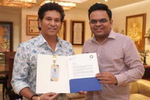 କ୍ରିକେଟ ବିଶ୍ୱକପ୍ ପାଇଁ ସଚିନ୍ ତେନ୍ଦୁଲକରଙ୍କୁ ବିସିସିଆଇ ଦେଲା ‘ଗୋଲ୍ଡେନ୍ ଟିକେଟ୍’