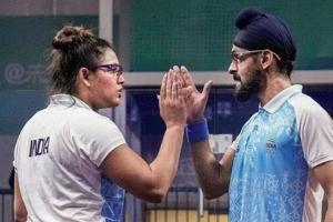 ଏସୀୟ କ୍ରୀଡ଼ା: ଭାରତକୁ ଆଉ ଏକ ସ୍ବର୍ଣ୍ଣ ପଦକ, ସ୍କ୍ବାସ ମିକ୍ସଡ ଡବଲ୍ସରେ ସ୍ବର୍ଣ୍ଣ ଜିତିଲେ ଦୀପିକା-ହରିନ୍ଦର