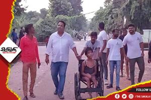 ଜୟ ଓଡ଼ିଶାର ‘ସହାୟତା’ ଜରିଆରେ ଭିନ୍ନକ୍ଷମ ନାବାଳକକୁ ହୁଇଲ ଚେୟାର ପ୍ରଦାନ