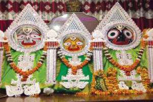 ବଡ଼ ଛତା ମଠ, ବୈଷ୍ଣବାଗ୍ନି ସଂରକ୍ଷଣ ଓ ପଦ୍ମବେଶ