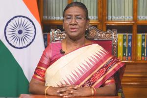 рм╕рм╛рмзрм╛рм░рмгрмдрмирнНрмдрнНрм░ рмжрм┐рммрм╕ рмкрнВрм░рнНрммрм░рнБ рм░рм╛рм╖рнНрмЯрнНрм░рмкрмдрм┐рмЩрнНрмХ рммрм╛рм░рнНрмдрнНрмдрм╛: тАШрмжрнЗрм╢рмХрнБ рмПрмХ рмирнВрмЖ рмЙрмЪрнНрмЪрмдрм╛рмХрнБ рмирнЗрммрм╛рмХрнБ рмЖрмо рм╣рм╛рмдрм░рнЗ рмПрмХ рм╕рнБрммрм░рнНрмгрнНрмг рм╕рнБрмпрнЛрмЧ рм░рм╣рм┐рмЫрм┐тАЩ