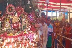 ପଣାସଂକ୍ରାନ୍ତି ଅବସରରେ ଭକ୍ତଙ୍କୁ ସୁନାବେଶରେ ଦର୍ଶନ ଦେଉଛନ୍ତି ଘଟଗାଁ ମା’ ତାରିଣୀ